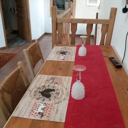 Mortain-bocage - 2-bed Wisteria Sleeps 4 *